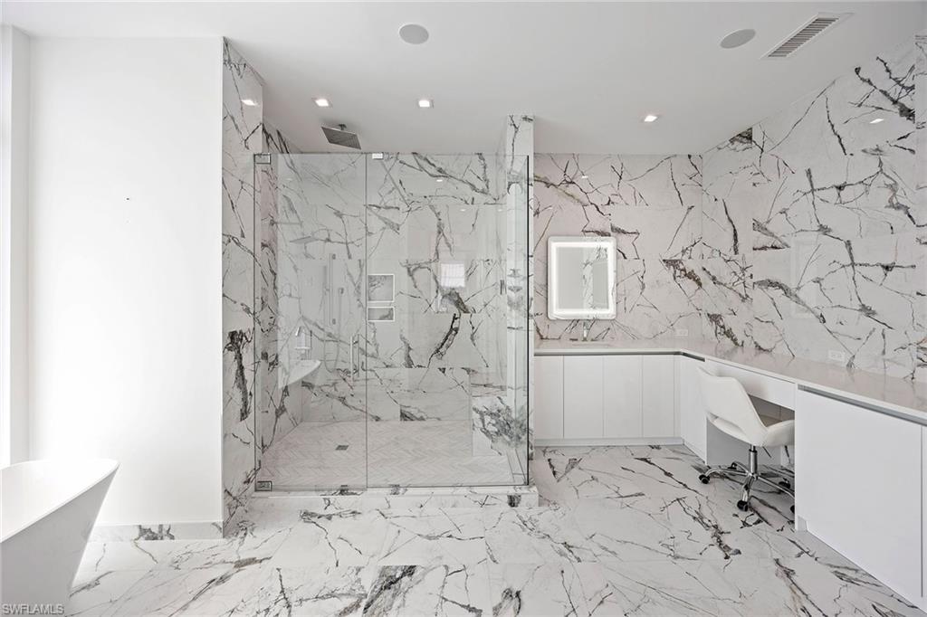 1165 8th Street South, Unit 202 Naples, FL 34102 - Photo 8 of 20