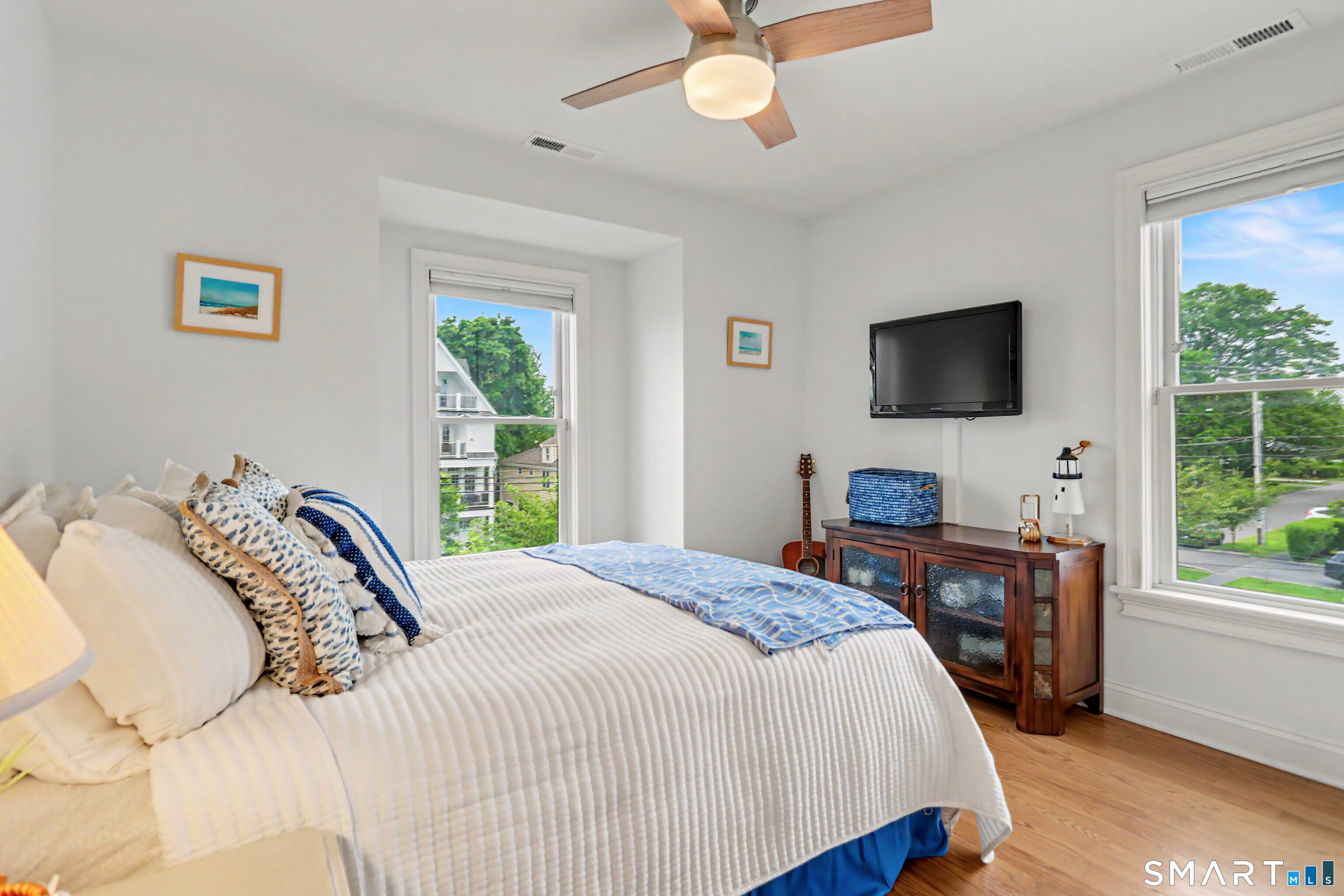 787 Rowland Road Fairfield, CT 06824 - Photo 20 of 35