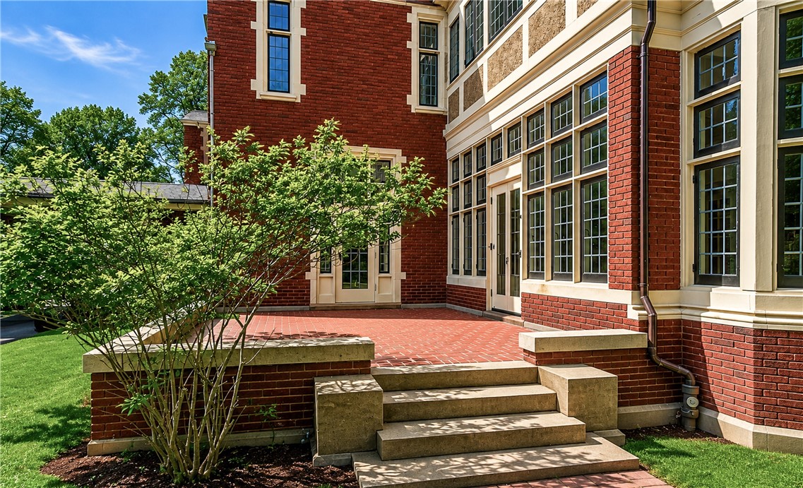 935 East Avenue Rochester, NY 14607 - Photo 48 of 50