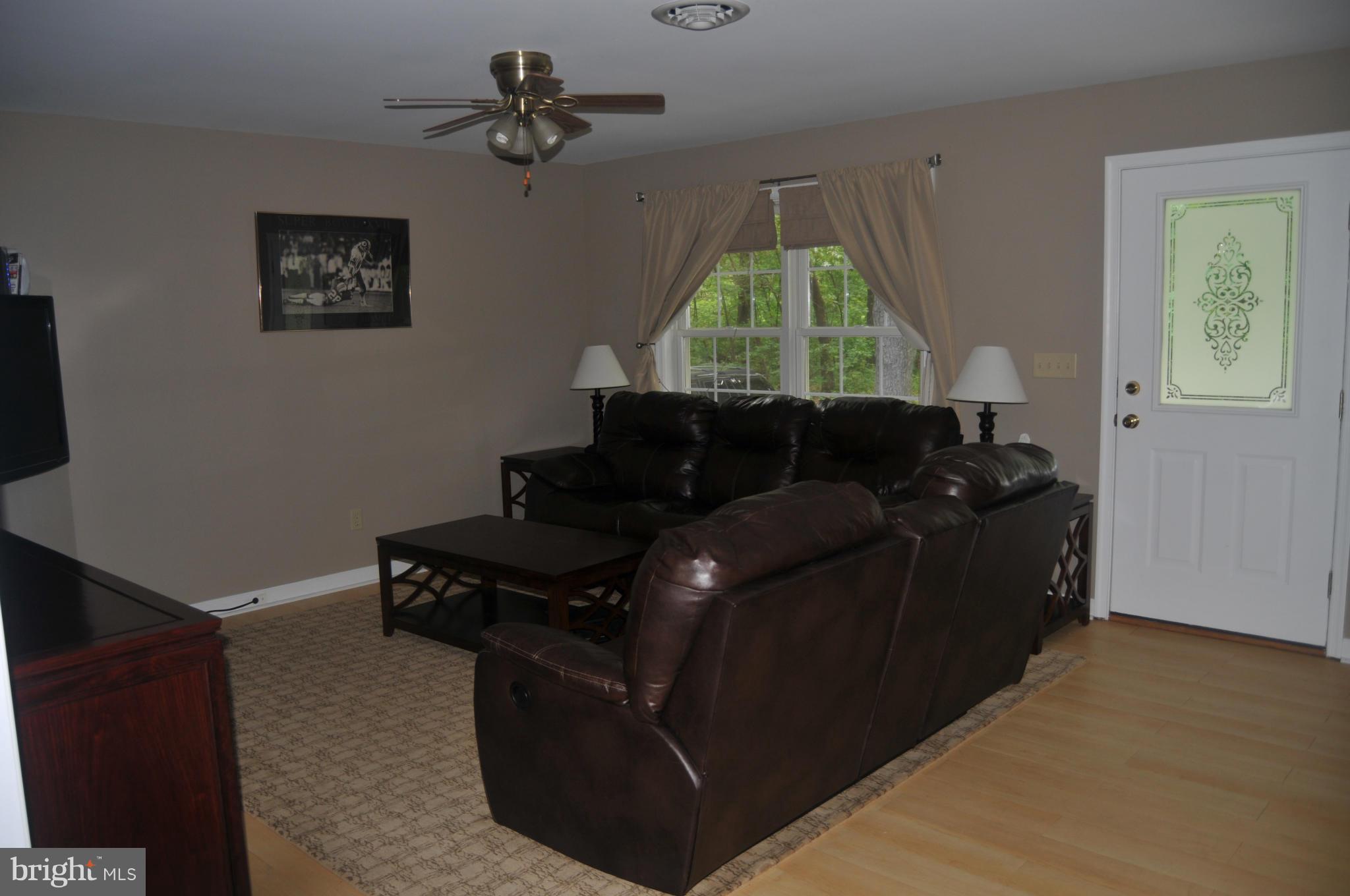 126 East Step Road Chestertown, MD 21620 - Photo 22 of 26 Living Room
