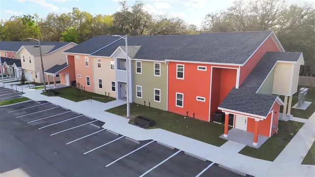 $229,185 | 1581 Northwest 29 Road, Unit 2, Gainesville, FL 32605