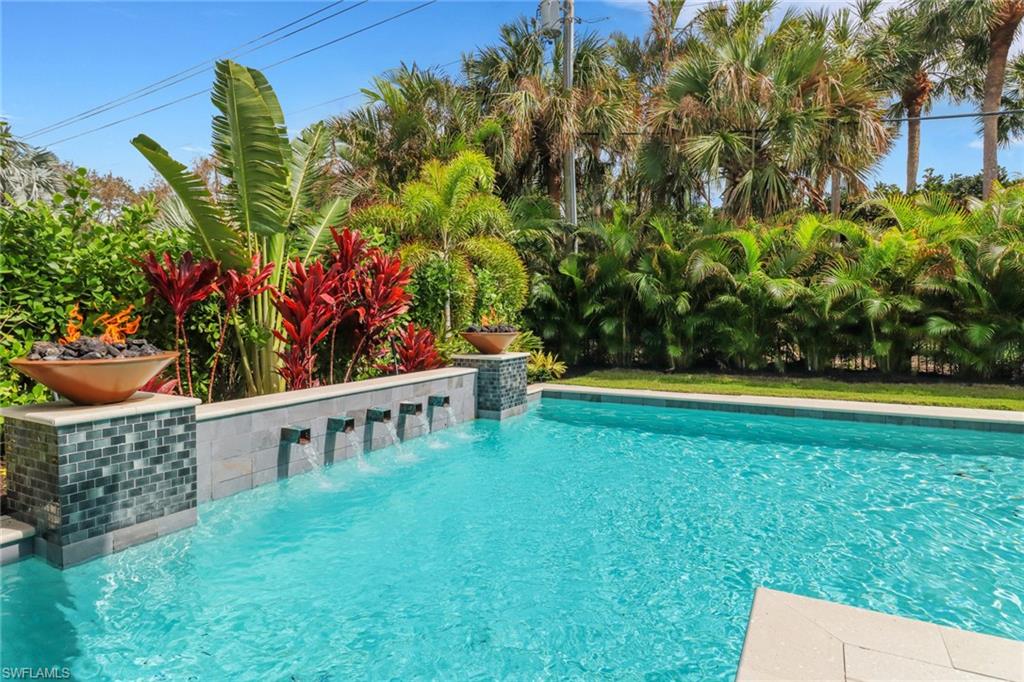 1546 Mandarin Road Naples, FL 34102 - Photo 33 of 48 View of pool