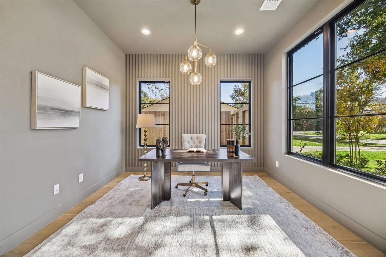 910 West 41st Street Houston, TX 77018 - Photo 5 of 33