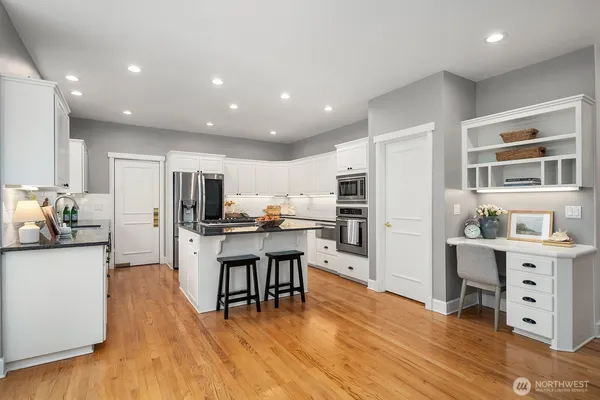 $2,498,000 | 17120 Southeast 29th Place, Bellevue, WA 98008