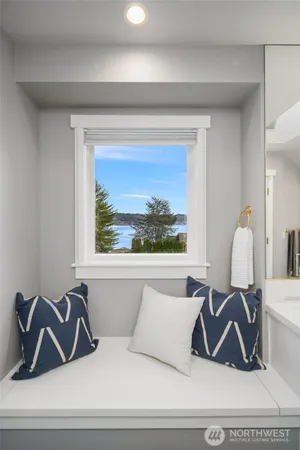 $2,498,000 | 17120 Southeast 29th Place, Bellevue, WA 98008