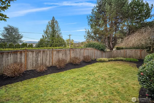 $2,498,000 | 17120 Southeast 29th Place, Bellevue, WA 98008