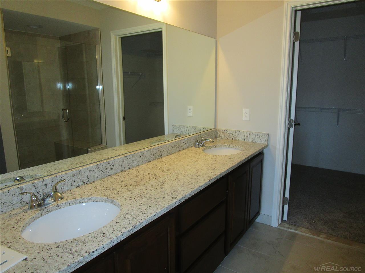 47408 Mariners New Baltimore, MI 48051 - Photo 9 of 15