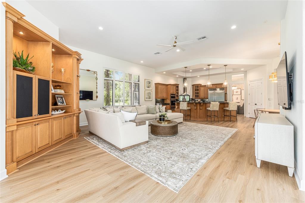 708 Southeast 44th Road Ocala, FL 34480 - Photo 16 of 76