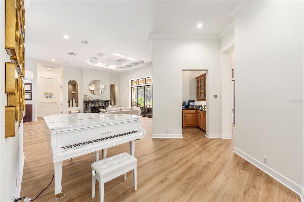 708 Southeast 44th Road Ocala, FL 34480 - Photo 10 of 76