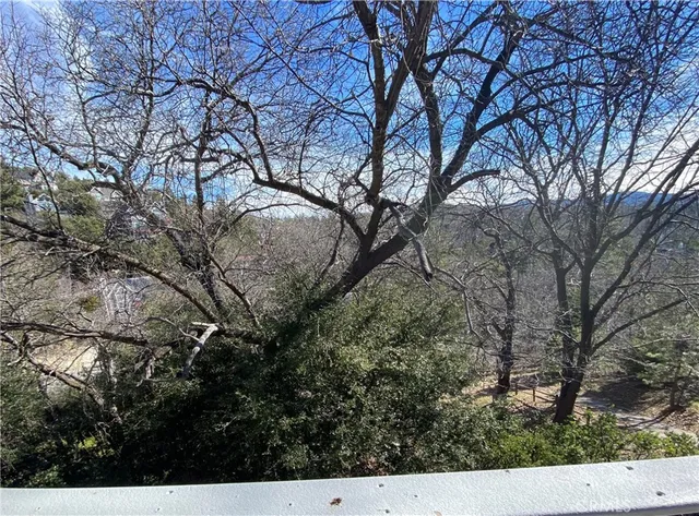 $669,000 | 28791 Zion Drive, Lake Arrowhead, CA 92352