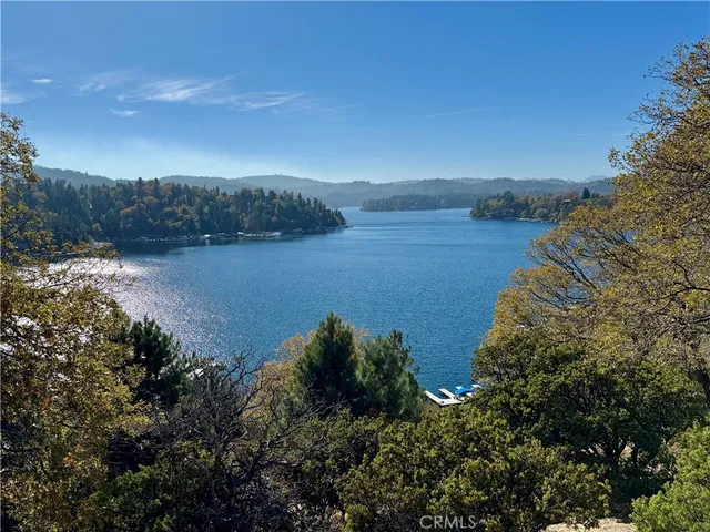 $669,000 | 28791 Zion Drive, Lake Arrowhead, CA 92352