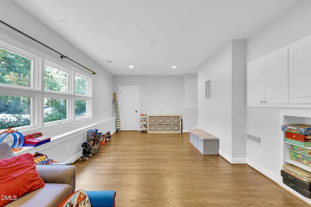 $975,000 | 3505 Knightshire Drive, Apex, NC 27539