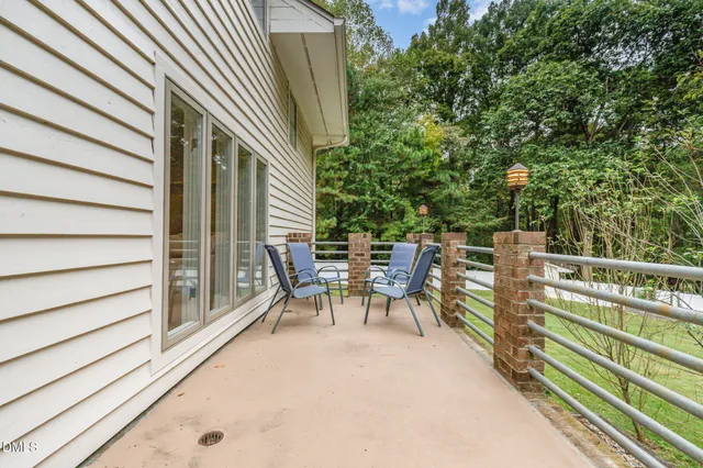 $975,000 | 3505 Knightshire Drive, Apex, NC 27539