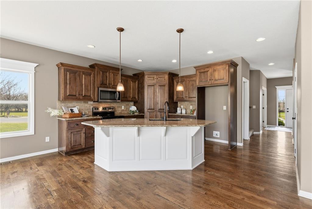 1500 Whispering Ridge Pleasant Hill, MO 64080 - Photo 14 of 44