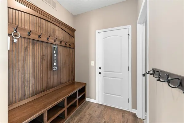 $519,000 | 1500 Whispering Ridge, Pleasant Hill, MO 64080