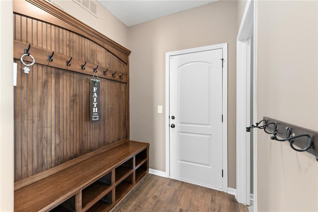 1500 Whispering Ridge Pleasant Hill, MO 64080 - Photo 26 of 44