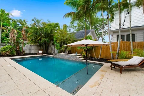 $1,549,000 | 816 16th Avenue Northeast, St. Petersburg, FL 33704