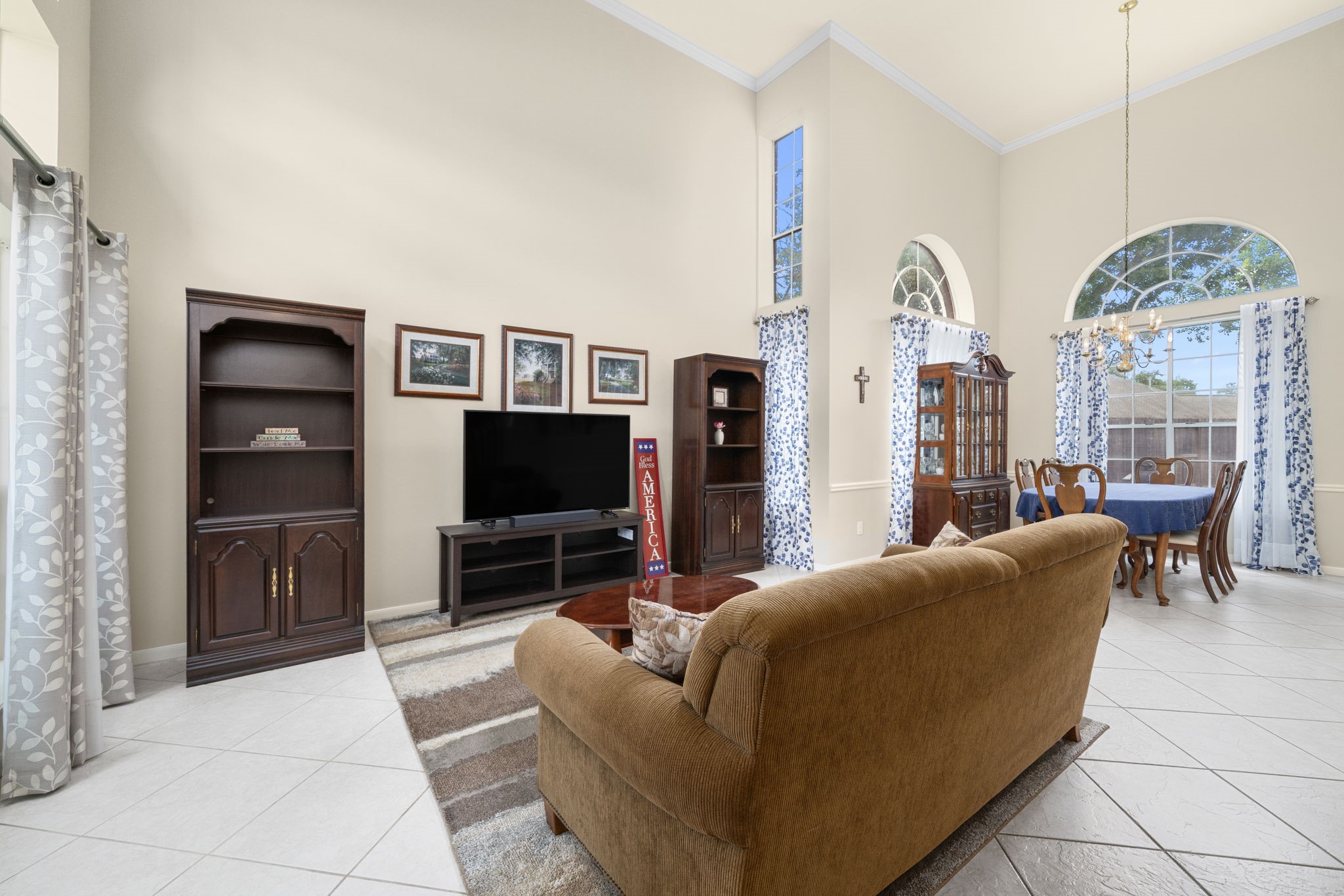 9715 Therrell Drive Houston, TX 77064 - Photo 4 of 33