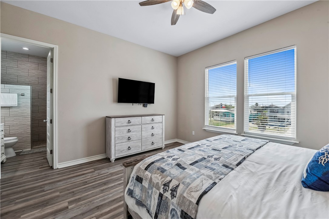 125 Lakeview Road Rockport, TX 78382 - Photo 12 of 40