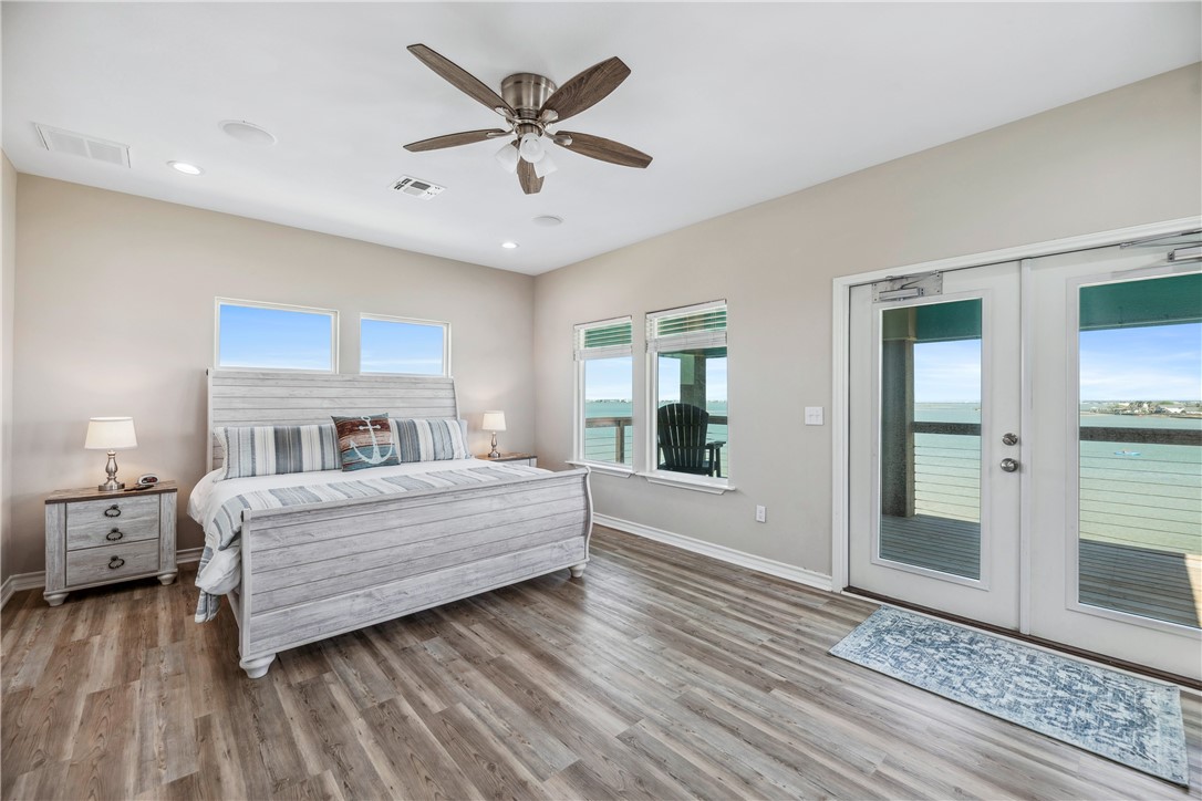 125 Lakeview Road Rockport, TX 78382 - Photo 21 of 40