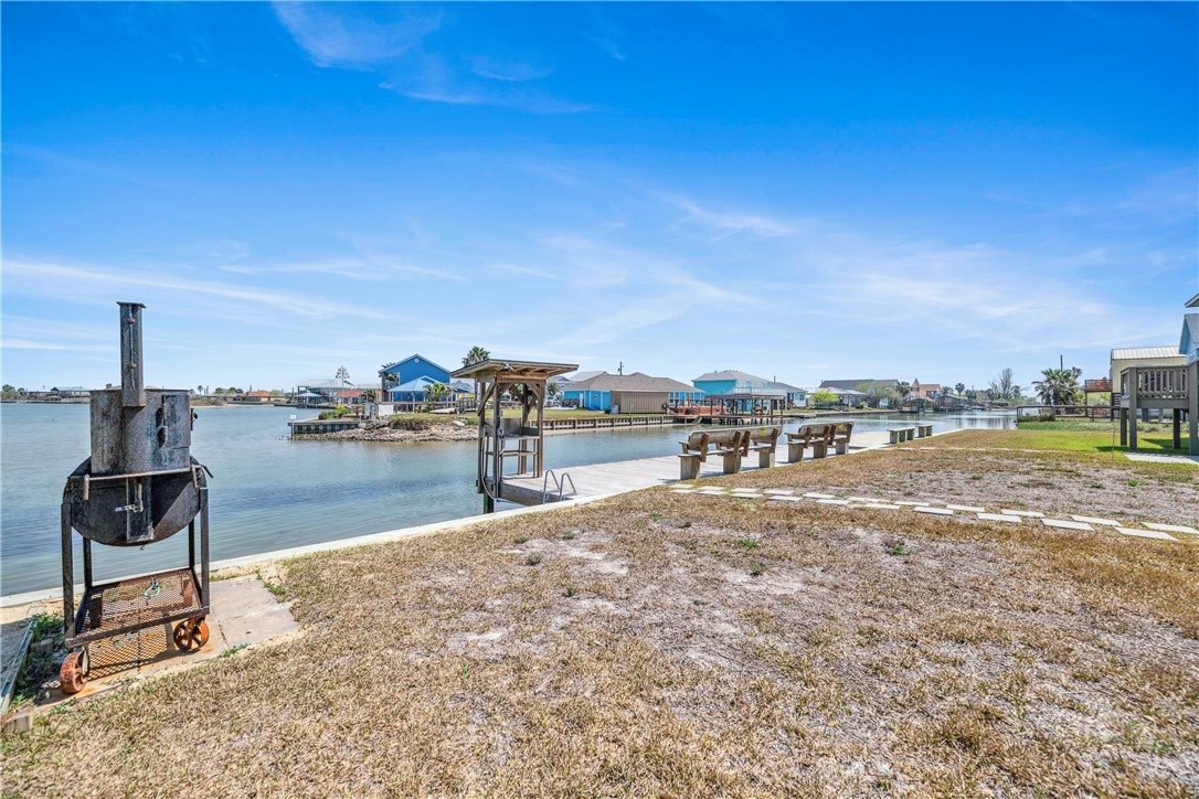 125 Lakeview Road Rockport, TX 78382 - Photo 27 of 40