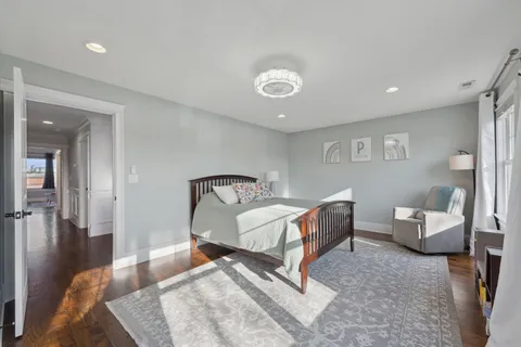 $850,000 | 5622 West Pensacola Avenue, Chicago, IL 60634