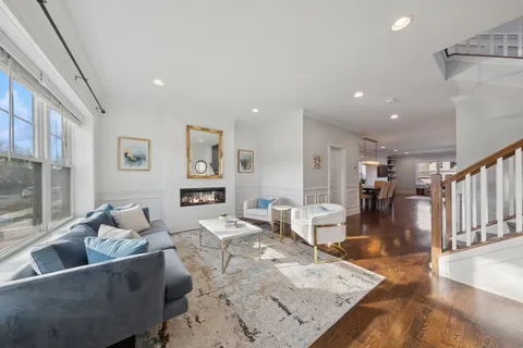 $850,000 | 5622 West Pensacola Avenue, Chicago, IL 60634