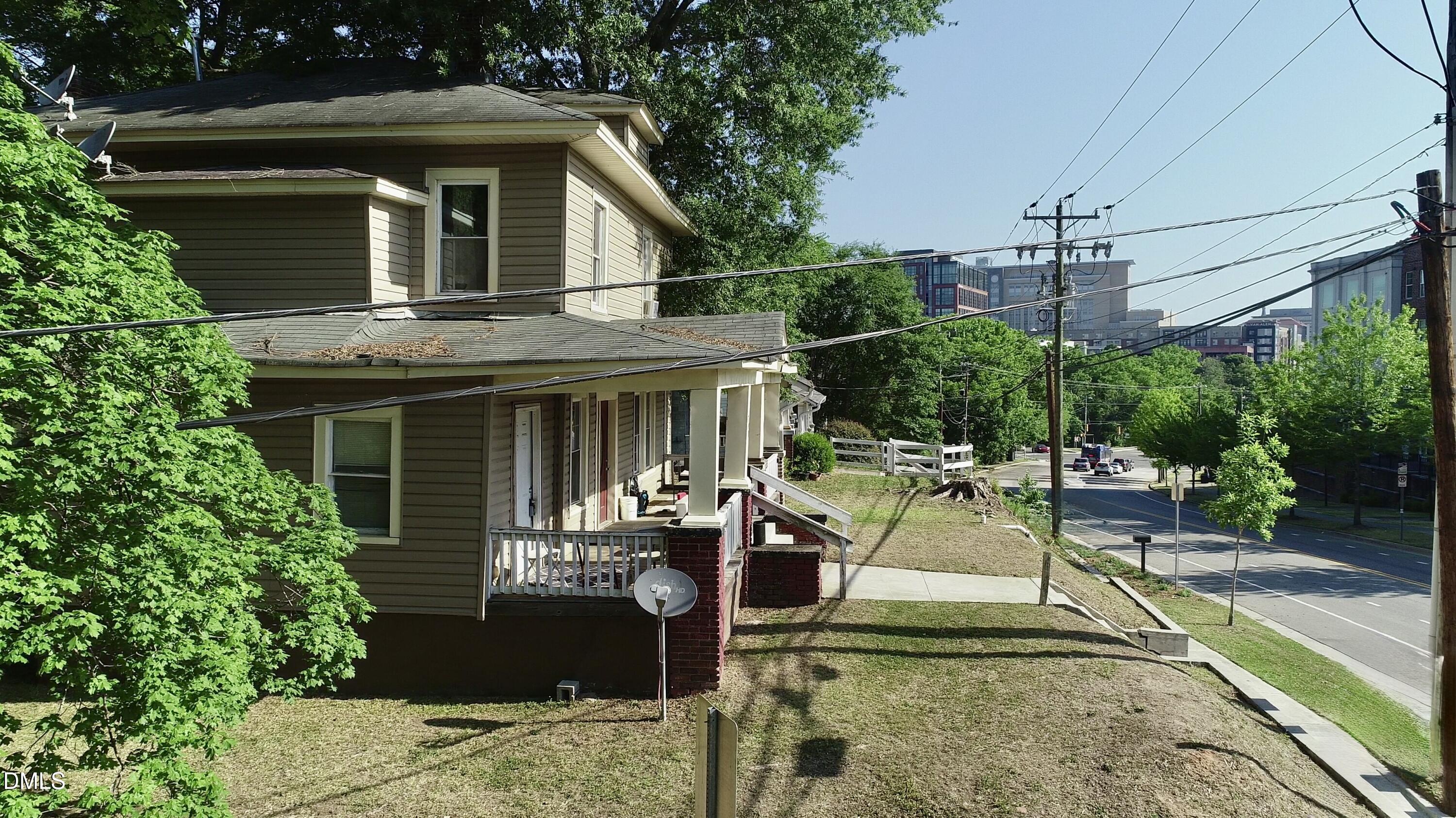 708 South Roxboro Street Durham, NC 27707 - Photo 3 of 7