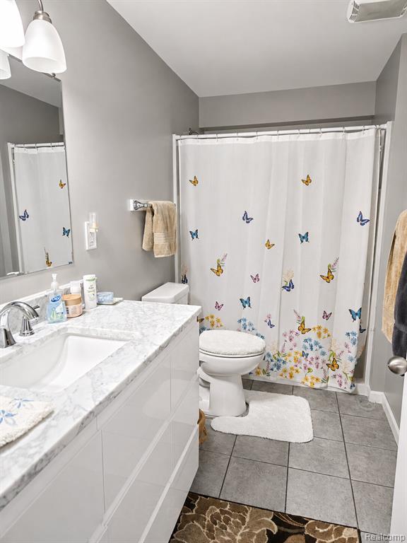 1884 Egret Pointe Howell, MI 48843 - Photo 22 of 29