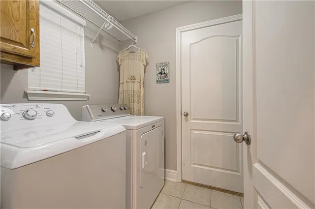 $424,900 | 1004 Hackberry Court, Liberty, MO 64068