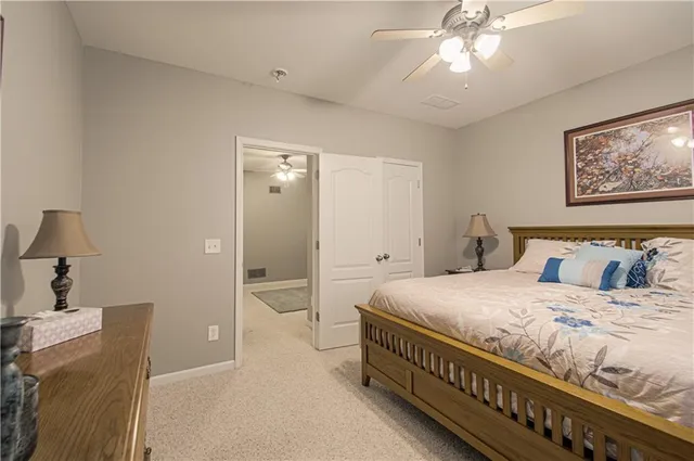 $424,900 | 1004 Hackberry Court, Liberty, MO 64068