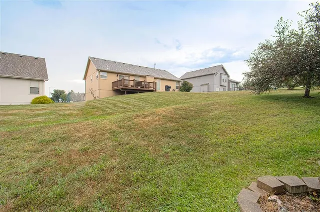 $424,900 | 1004 Hackberry Court, Liberty, MO 64068