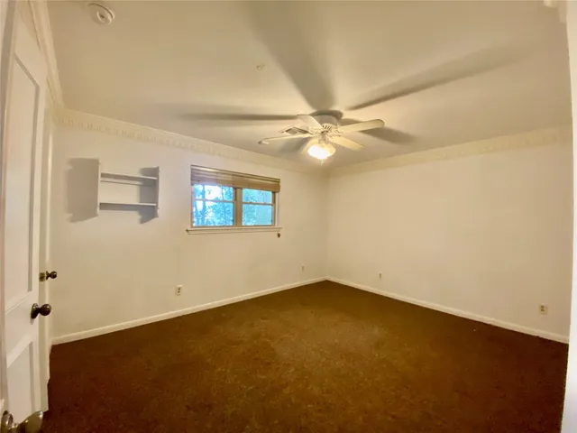 $2,250 | 14216 Horseshoe Bend, Conroe, TX 77384