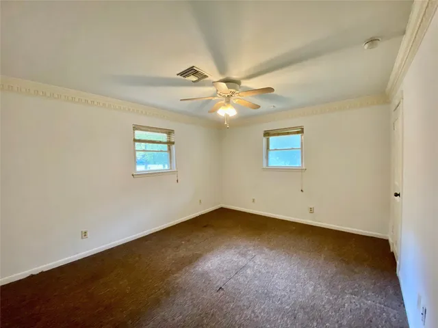 $2,250 | 14216 Horseshoe Bend, Conroe, TX 77384