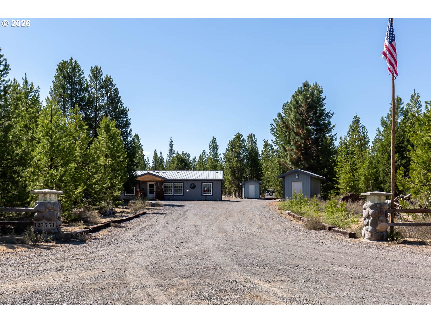 123551 Surveyor Road Crescent Lake, OR 97733 - Photo 2 of 44