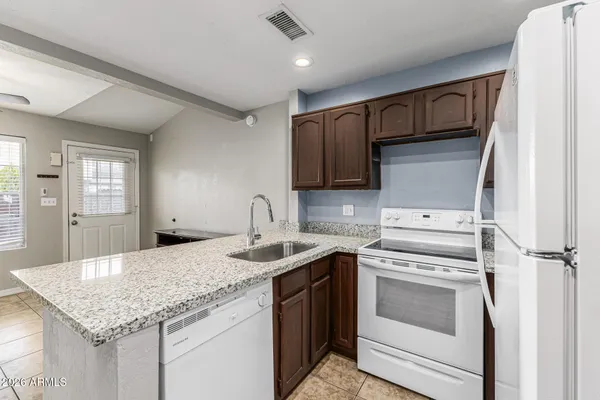 $224,999 | 2301 East University Drive, Unit 176, Mesa, AZ 85213