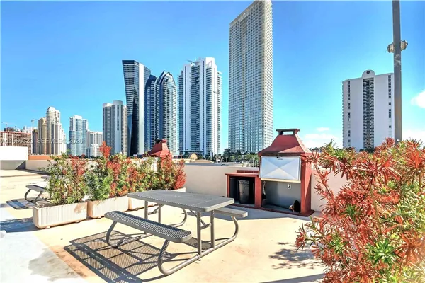 a view of outdoor space yard and patio