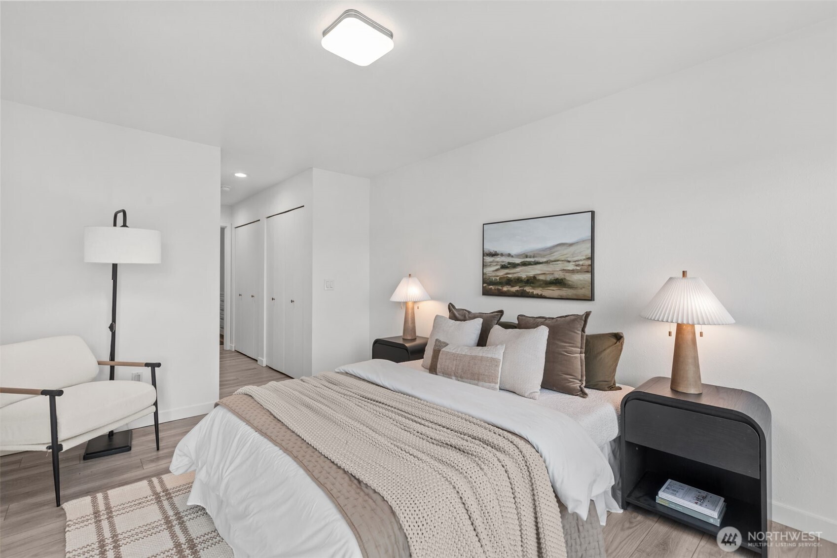 701 Galer Street, Unit 505 Seattle, WA 98109 - Photo 17 of 40