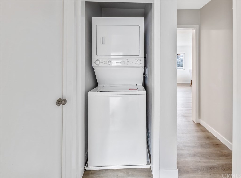 409 12th Street Huntington Beach, CA 92648 - Photo 16 of 17