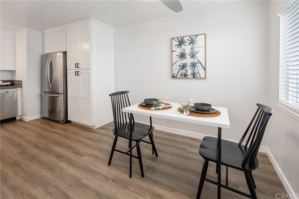 409 12th Street Huntington Beach, CA 92648 - Photo 7 of 17