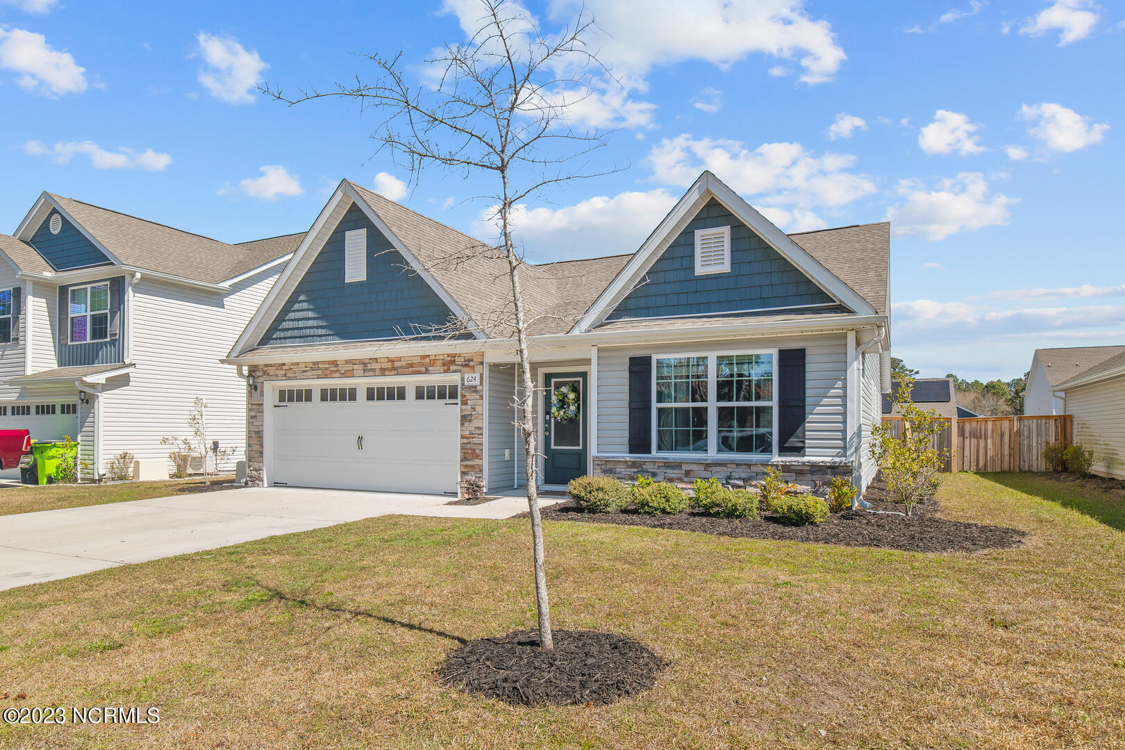 624 Aurora Place Hampstead, NC 28443 - Photo 3 of 40 3