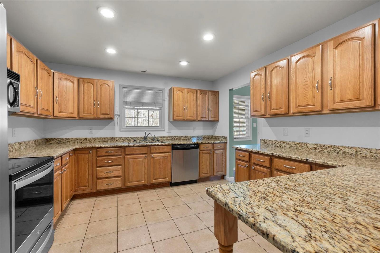 495 Matt Lane Jackson, MO 63755 - Photo 14 of 32