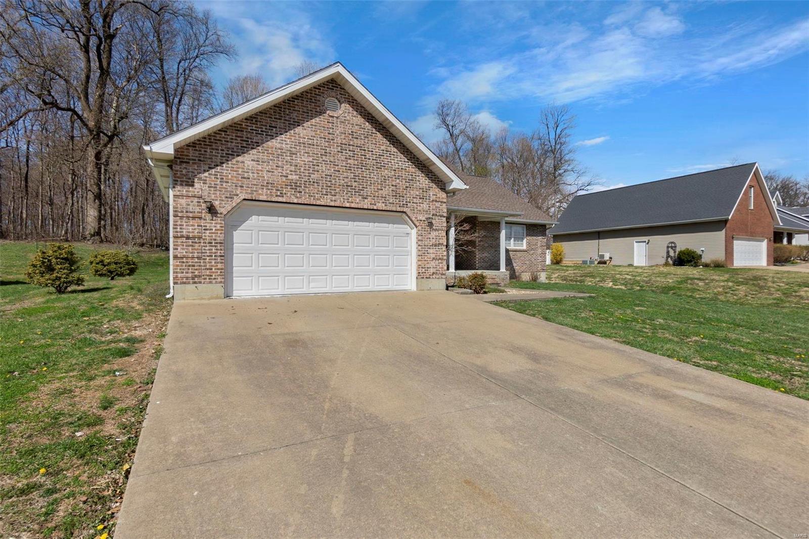 495 Matt Lane Jackson, MO 63755 - Photo 2 of 32