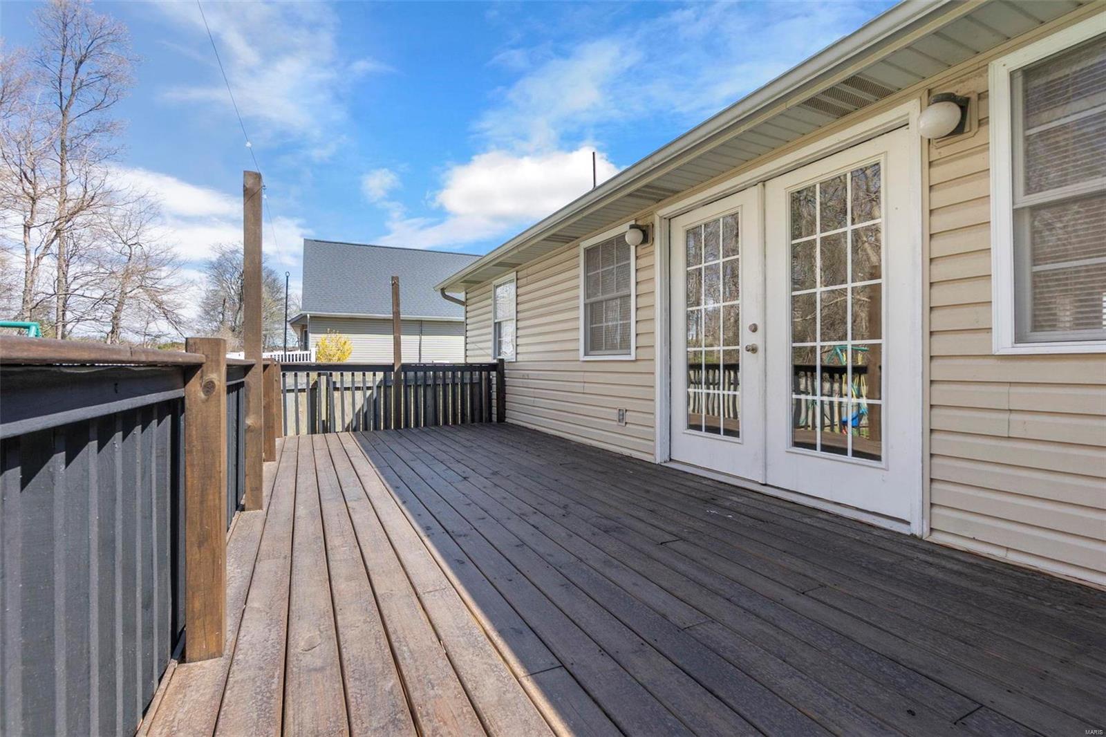 495 Matt Lane Jackson, MO 63755 - Photo 9 of 32