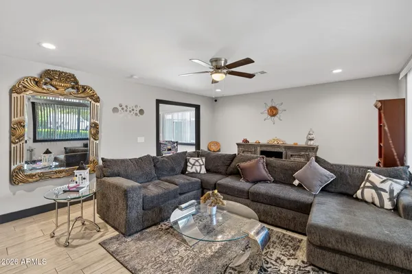 $999,999 | 2221 North 27th Street, Phoenix, AZ 85008