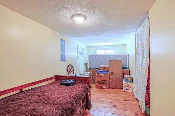 $349,900 | 21 Dodge Road, Hebron, NH 03241