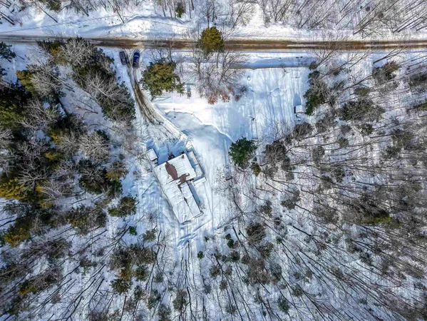 $349,900 | 21 Dodge Road, Hebron, NH 03241