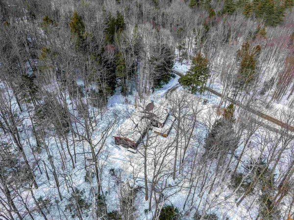 $349,900 | 21 Dodge Road, Hebron, NH 03241