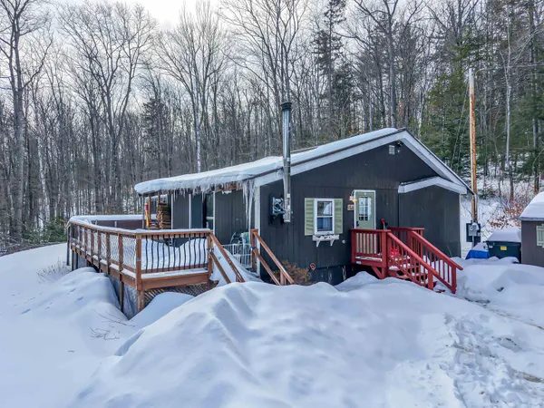 $349,900 | 21 Dodge Road, Hebron, NH 03241