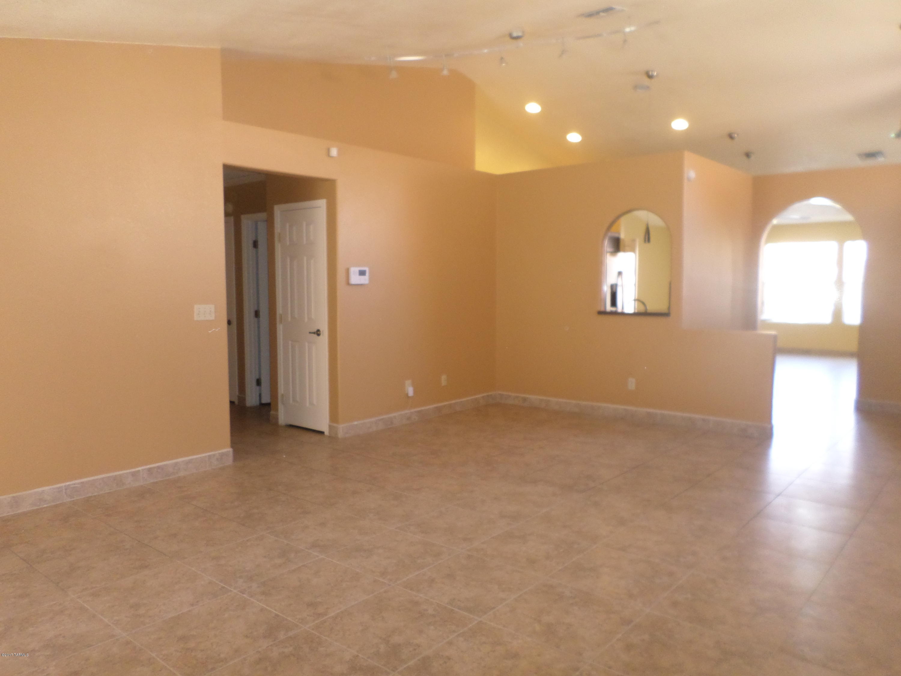 3519 West Sky Ridge Loop Tucson, AZ 85742 - Photo 5 of 31